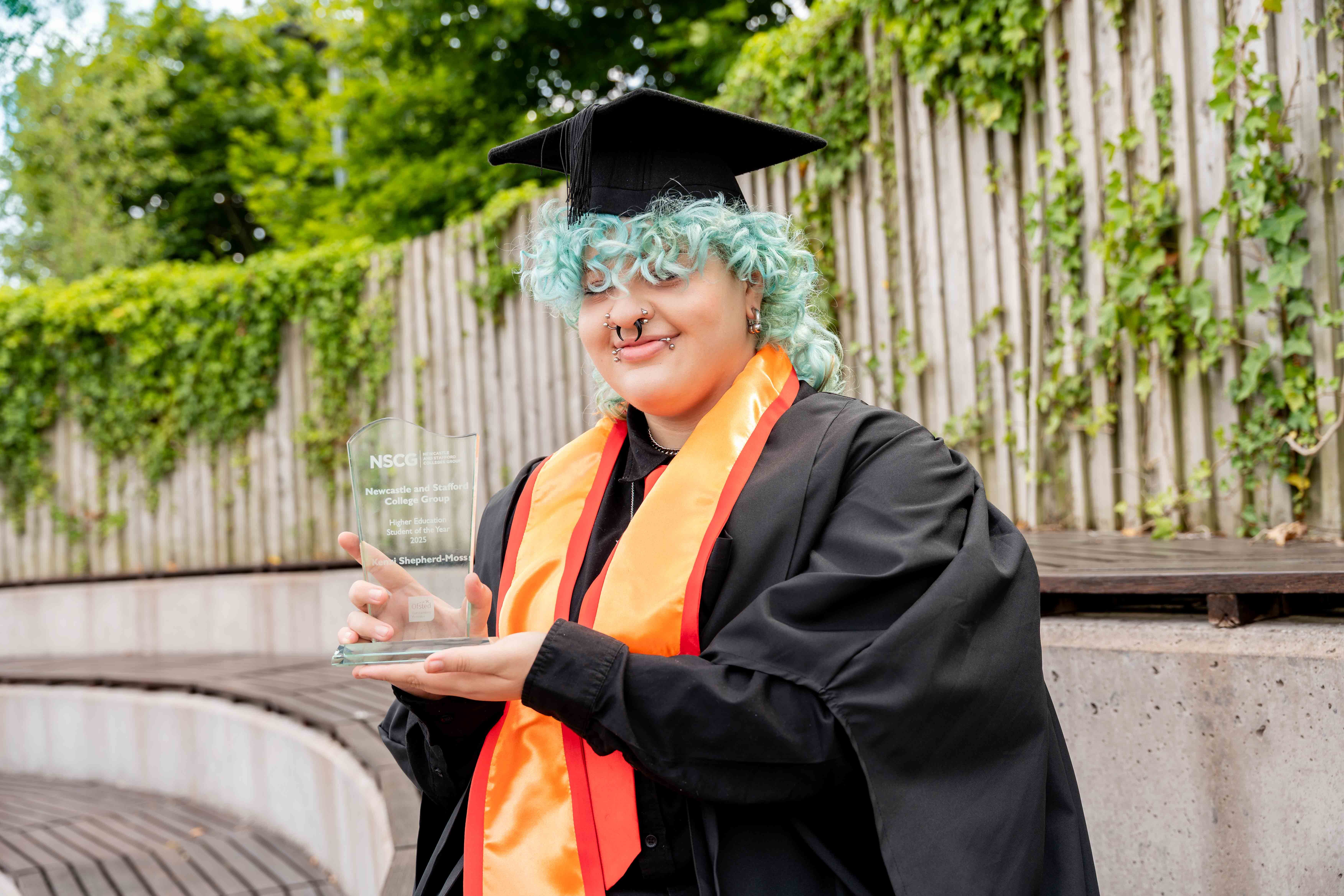 HE GRADUATION 2025 web 157