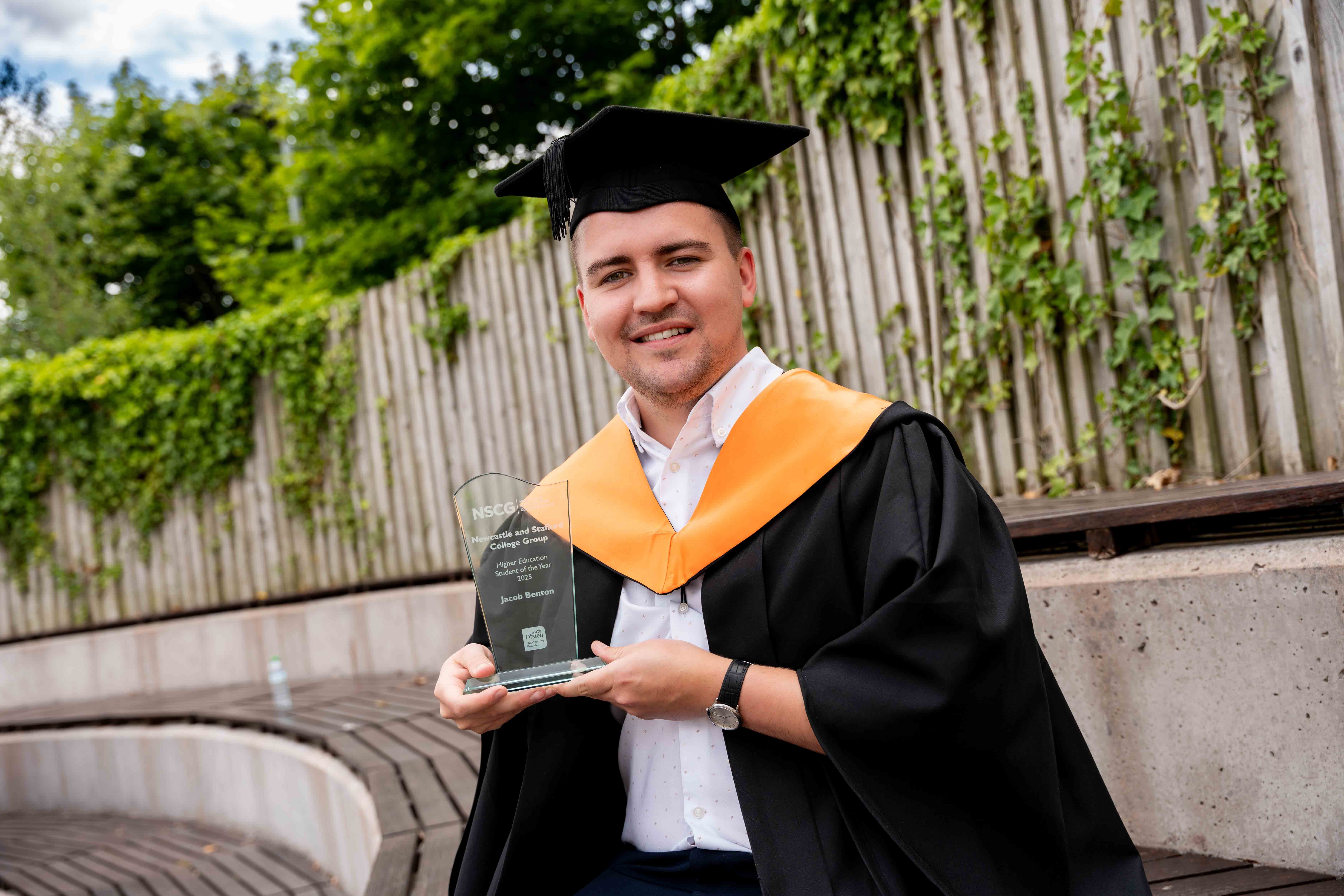 HE GRADUATION 2025 web 177