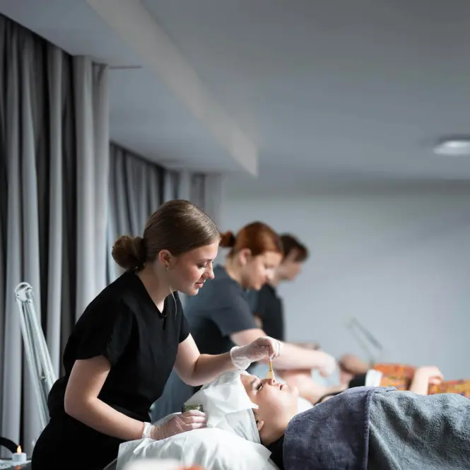 HOMEPAGE THUMBS 25 01 02