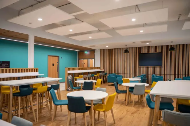 Io T SEPTEMBER2025 71