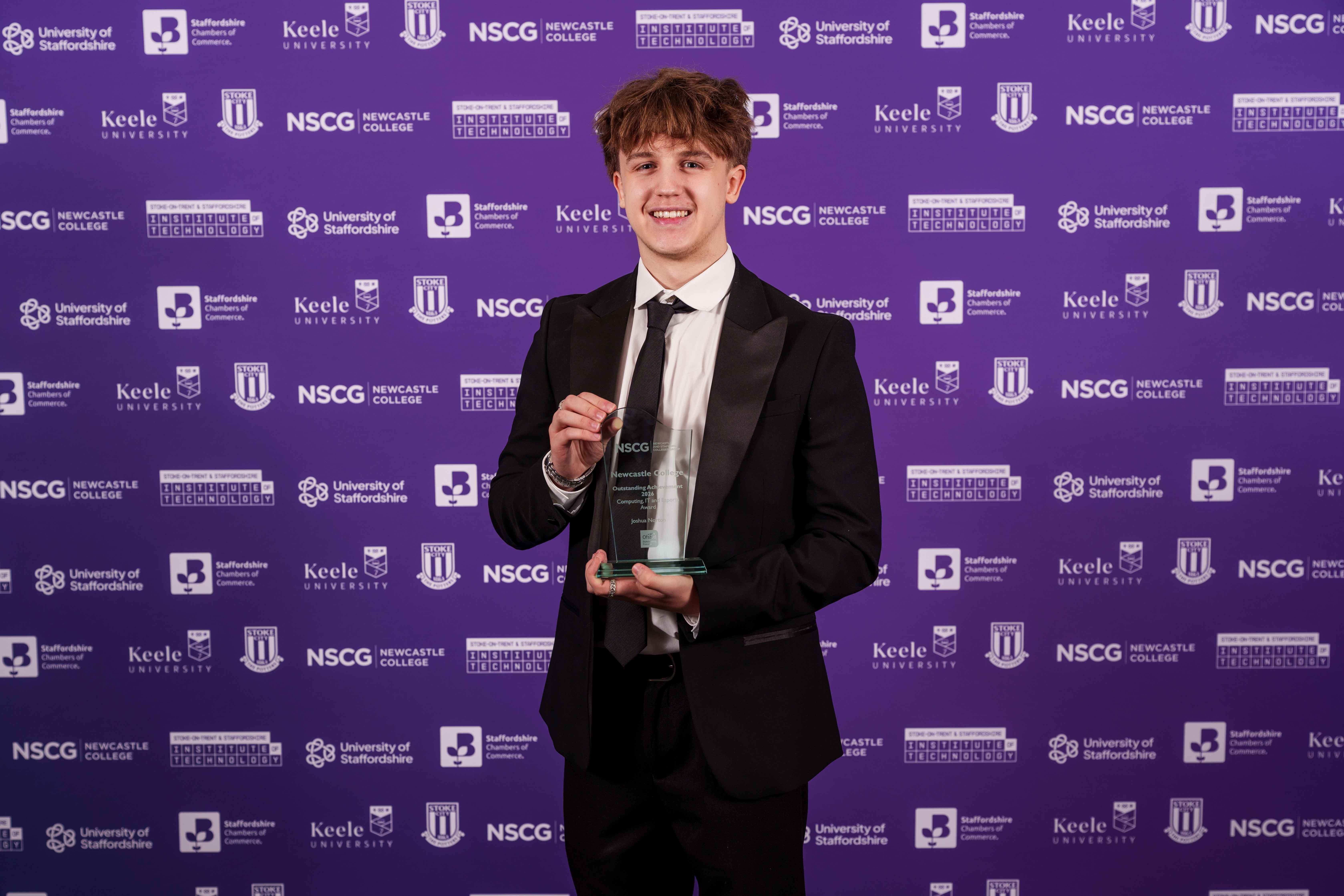 NEWCASTLE AWARDS PORTRAIT web 31