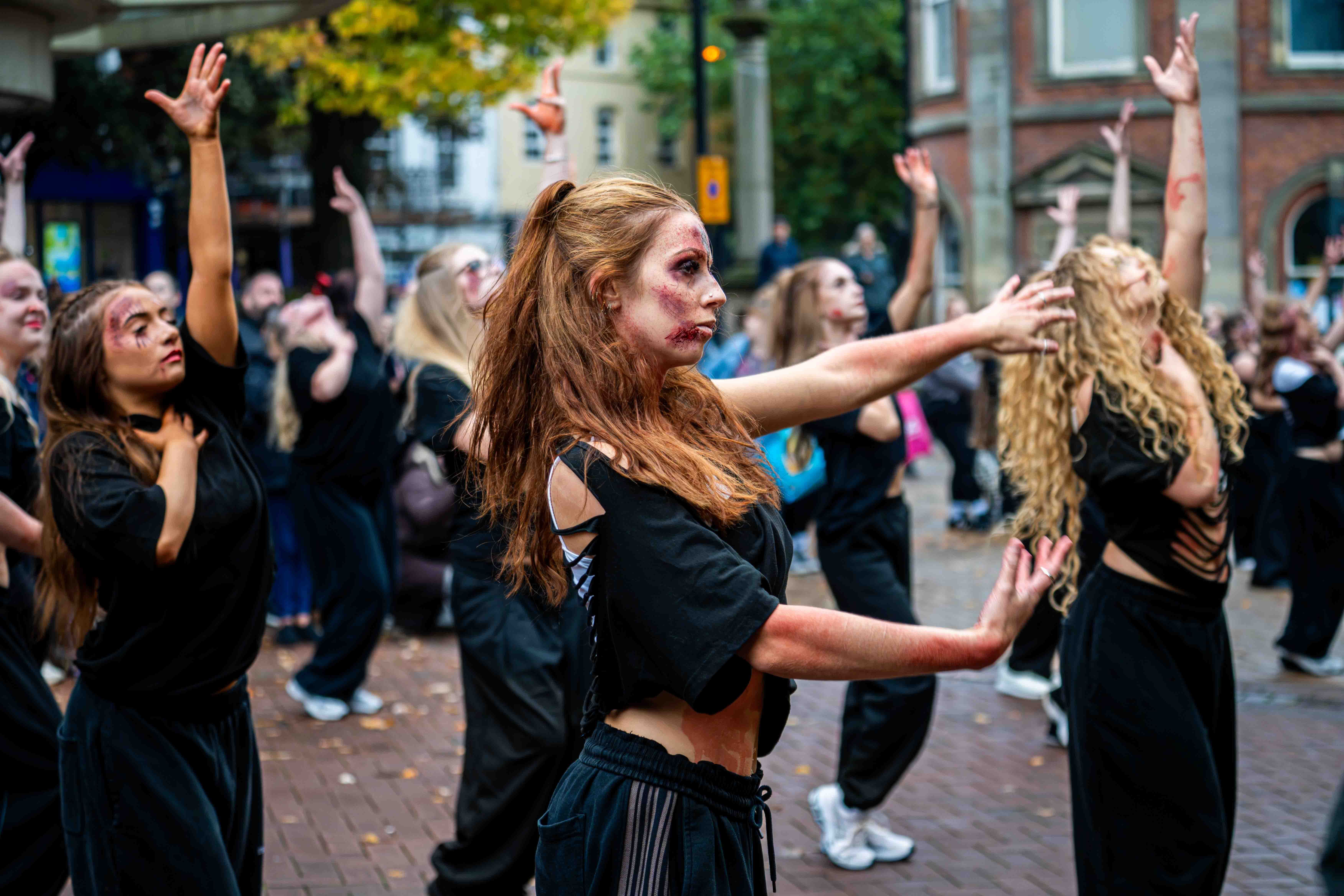 ZOMBIE FLASHMOB web 25