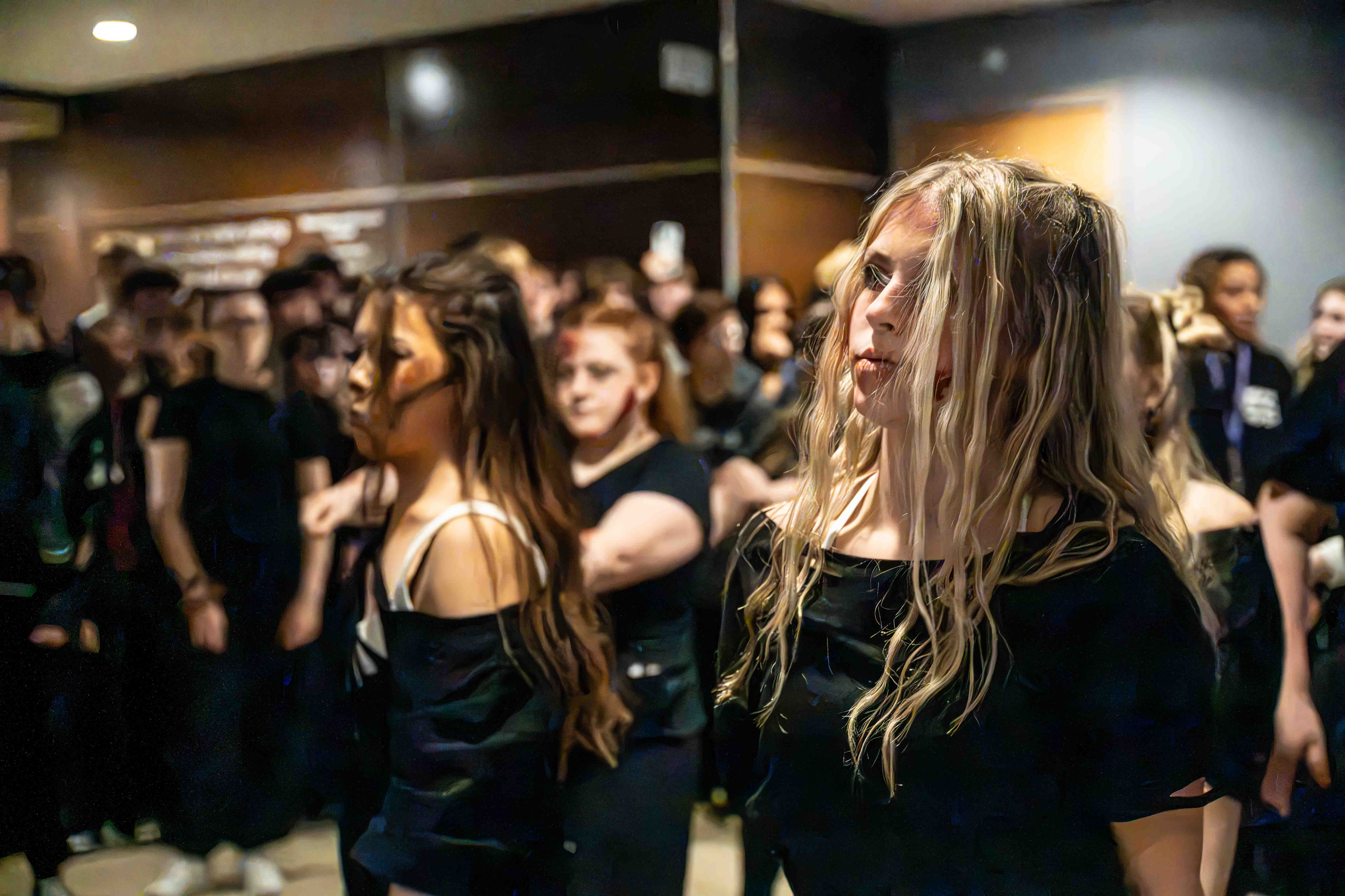 ZOMBIE FLASHMOB web 3