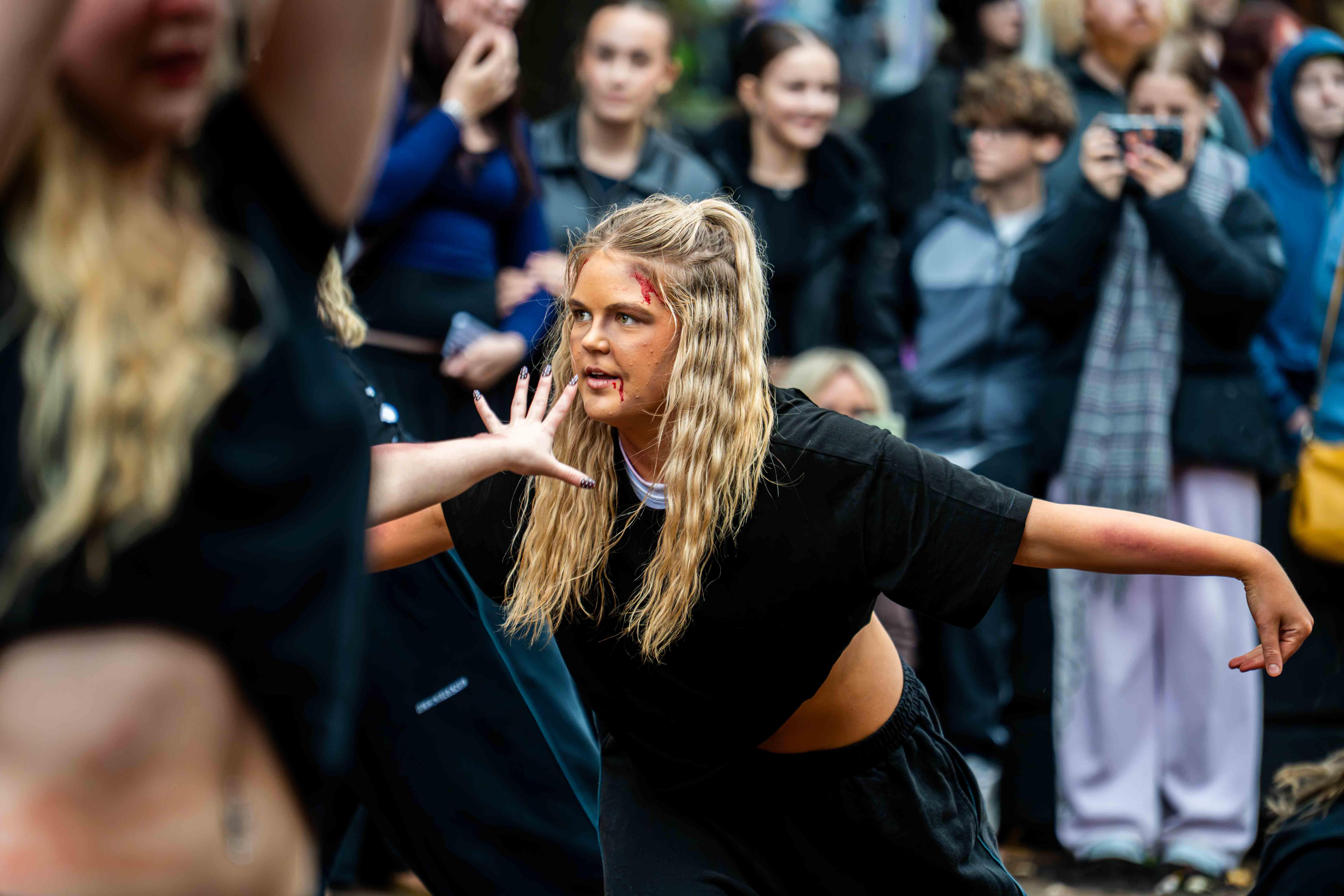 ZOMBIE FLASHMOB web 30