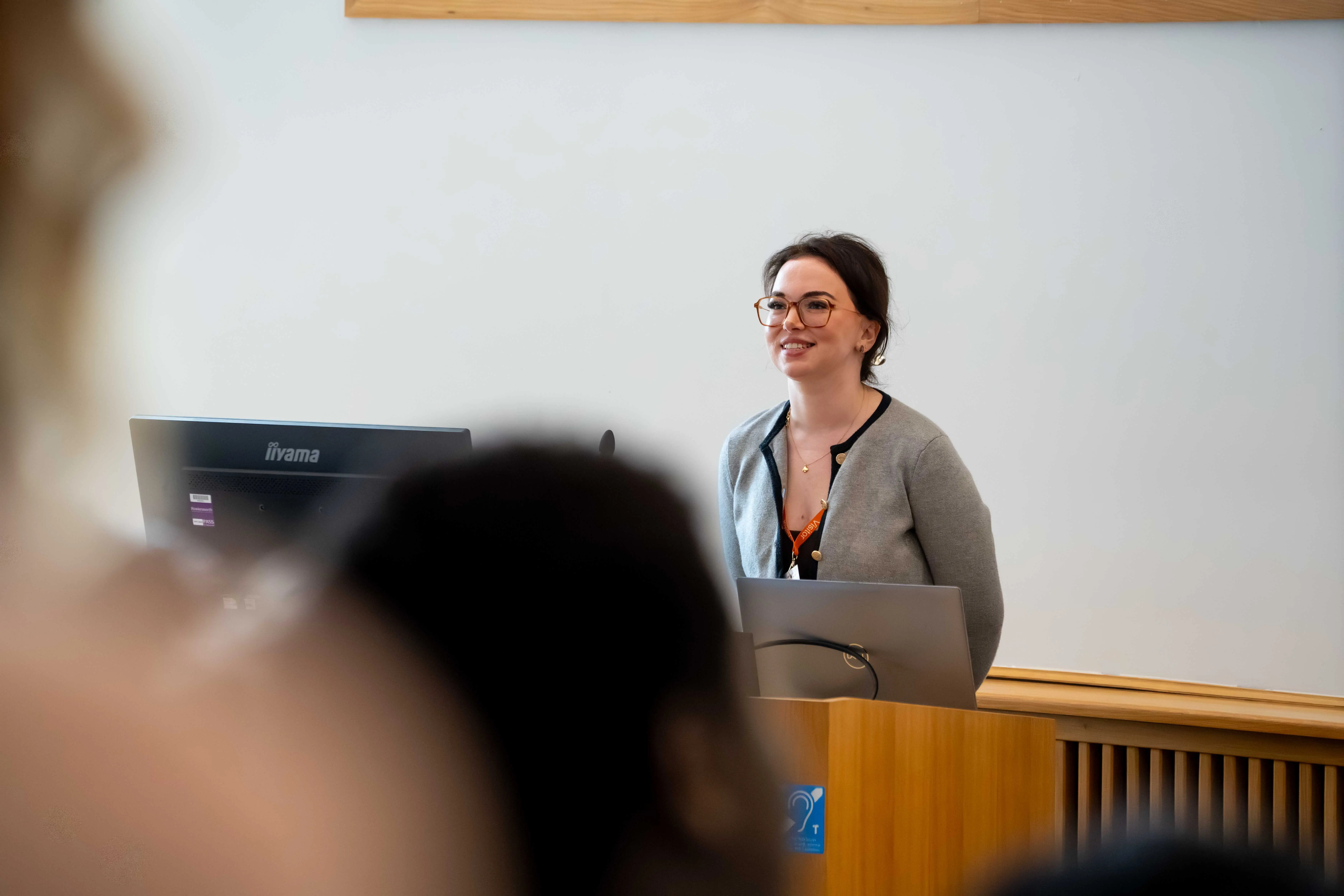 BUSINESS ALUMNI TALKS WEB 16
