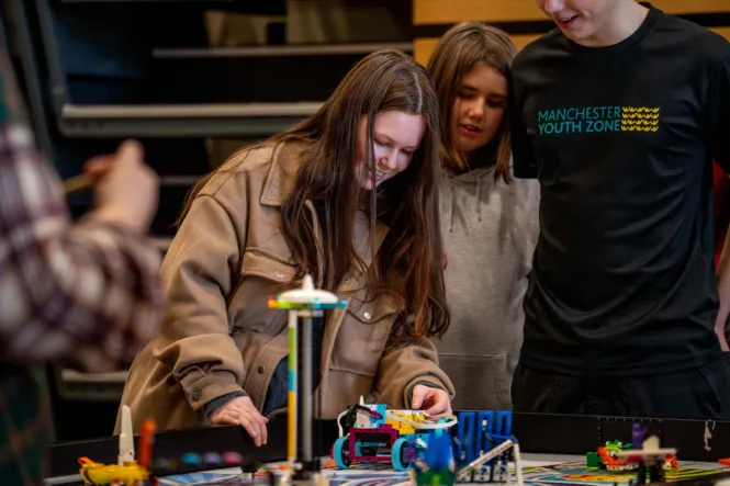 FIRST LEGO LEAGUE web 9