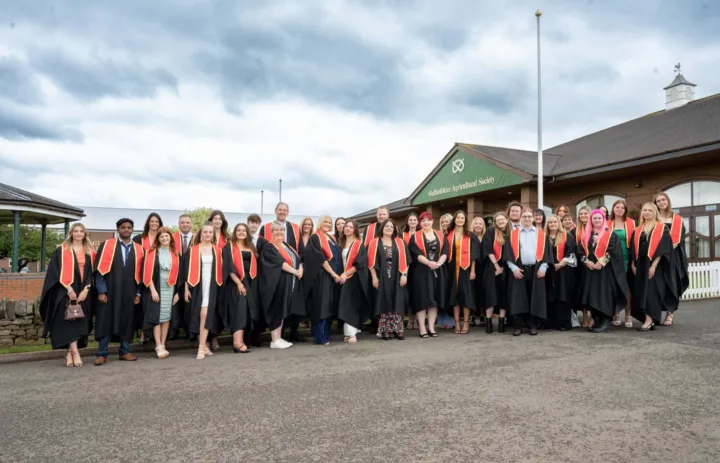 APP GRADUATION web 1