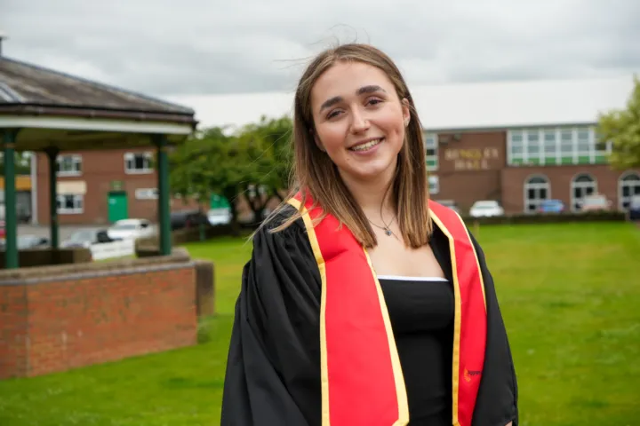 APPRENTICESHIP GRADUATION web 31