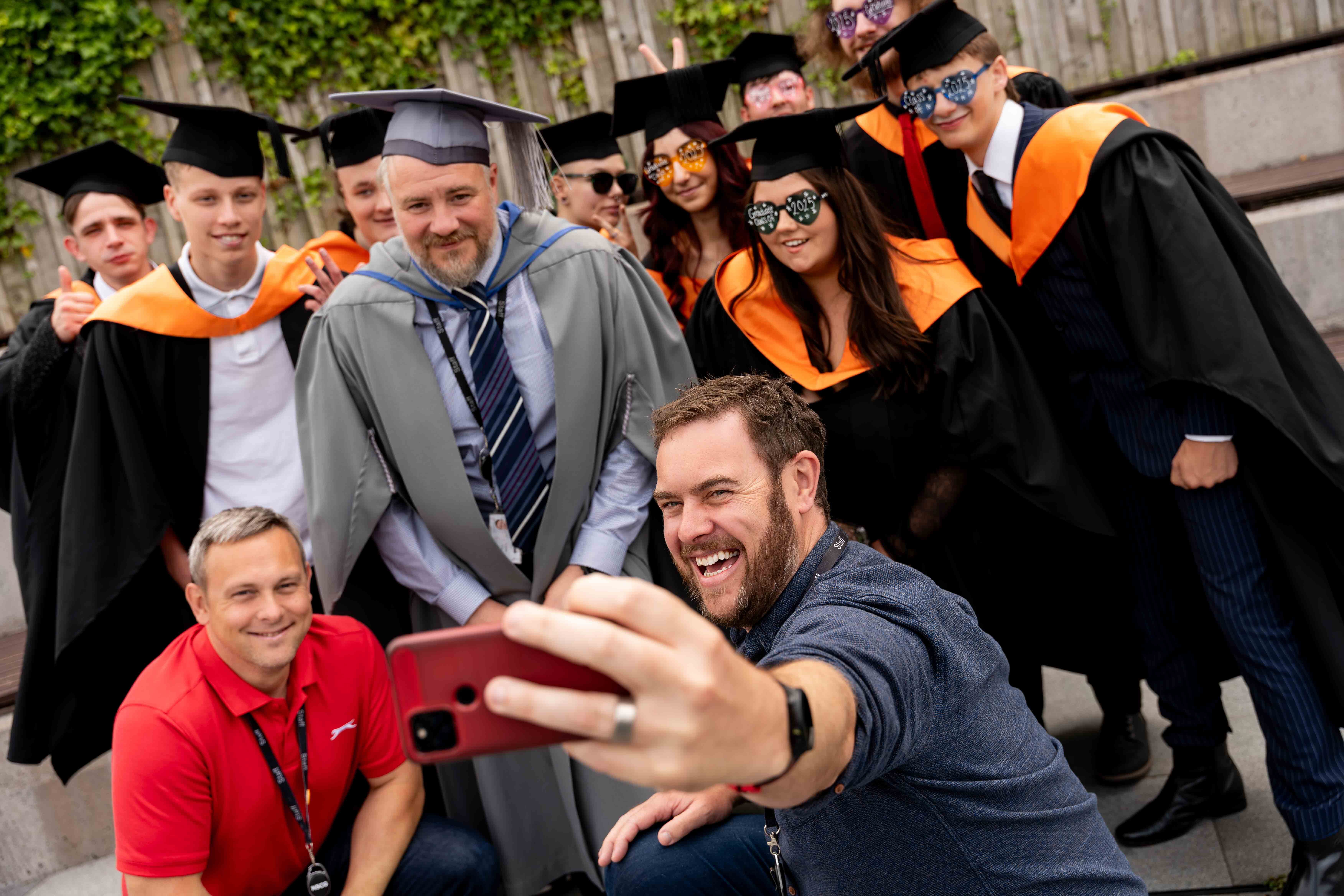 HE GRADUATION 2025 web 169