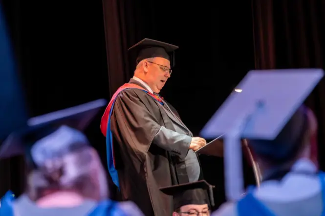 HE GRADUATION 2025 web 56