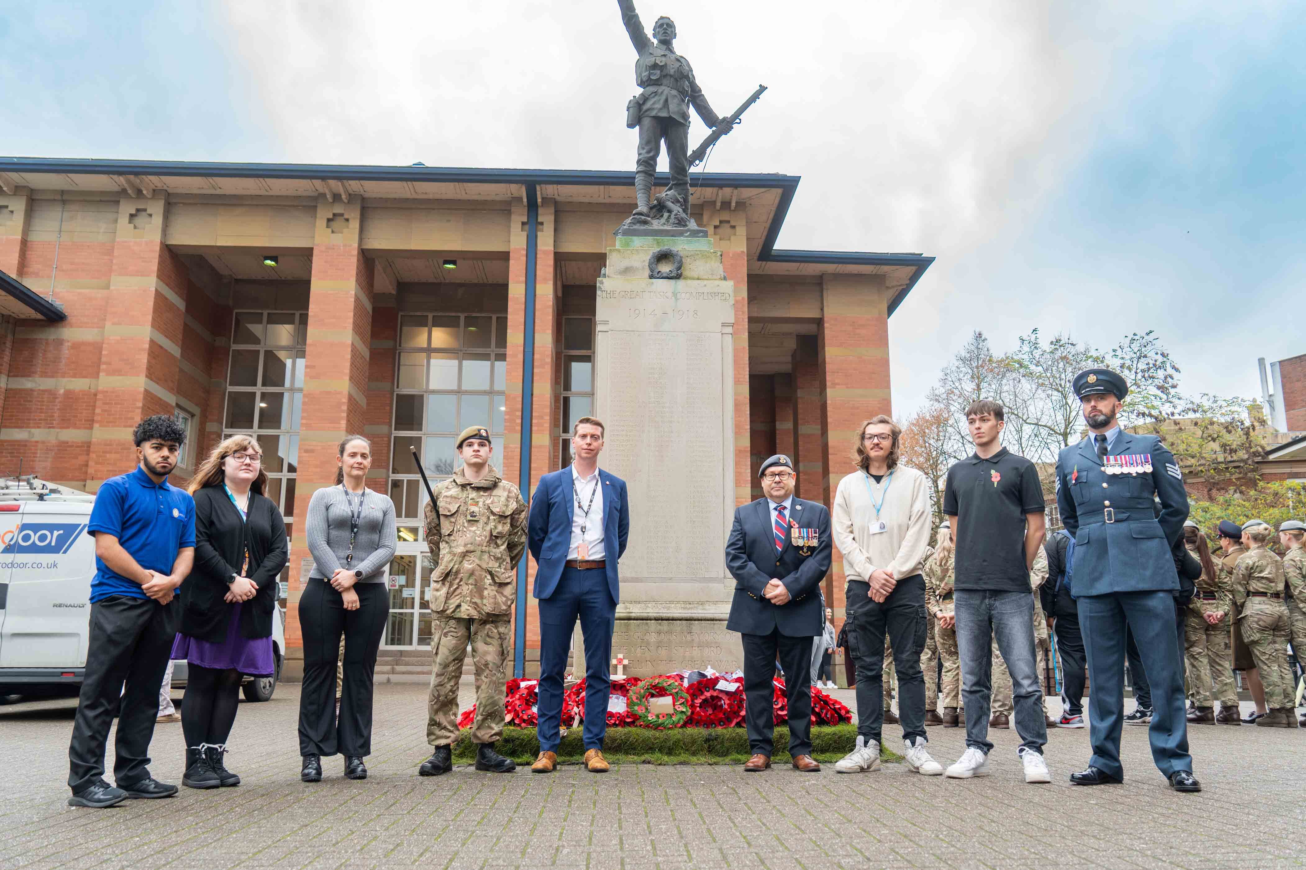 REMEMBRANCE SERVICE 25 WEB 31