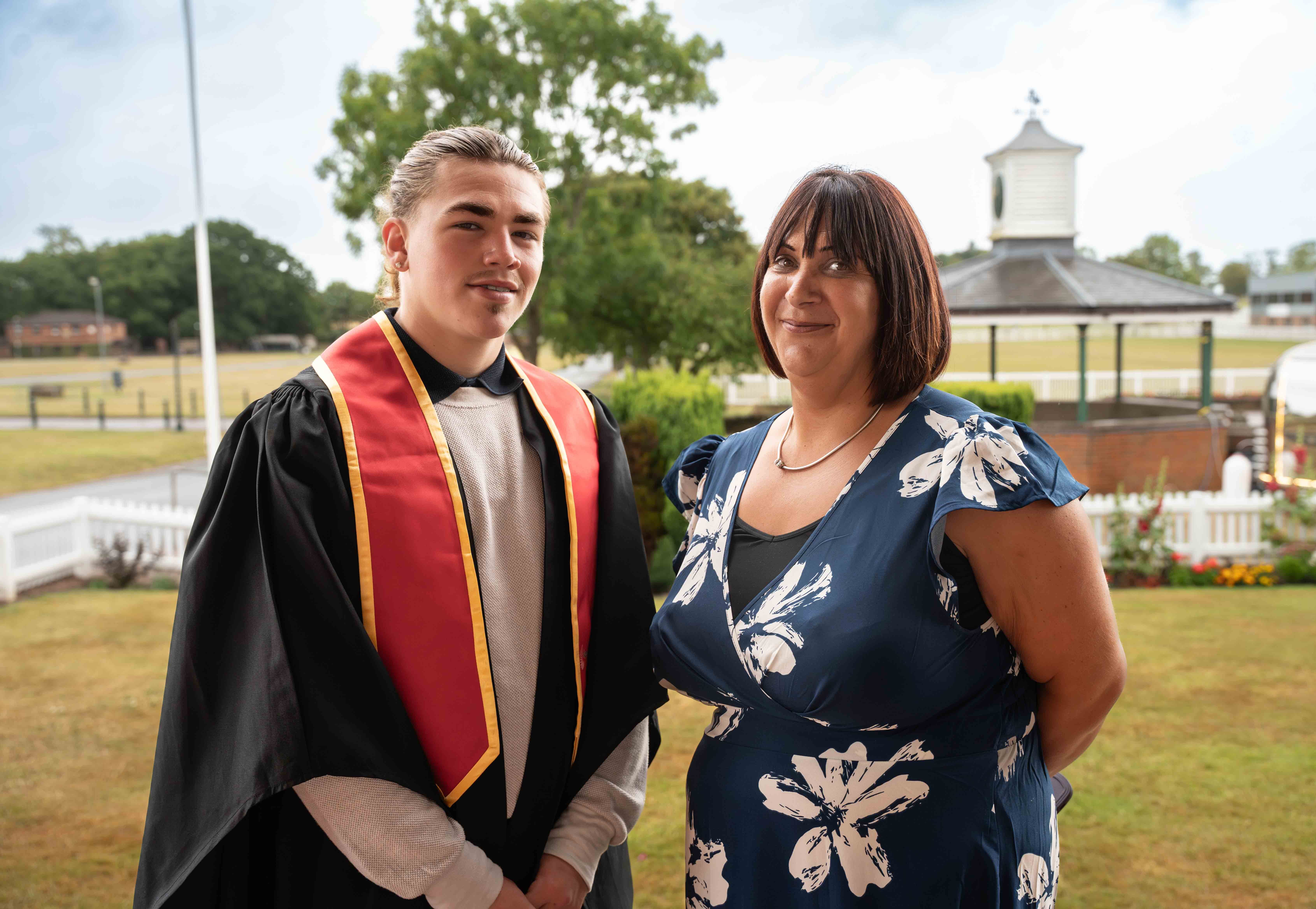 APPRENTICESHIP GRADUATION 25 web 48