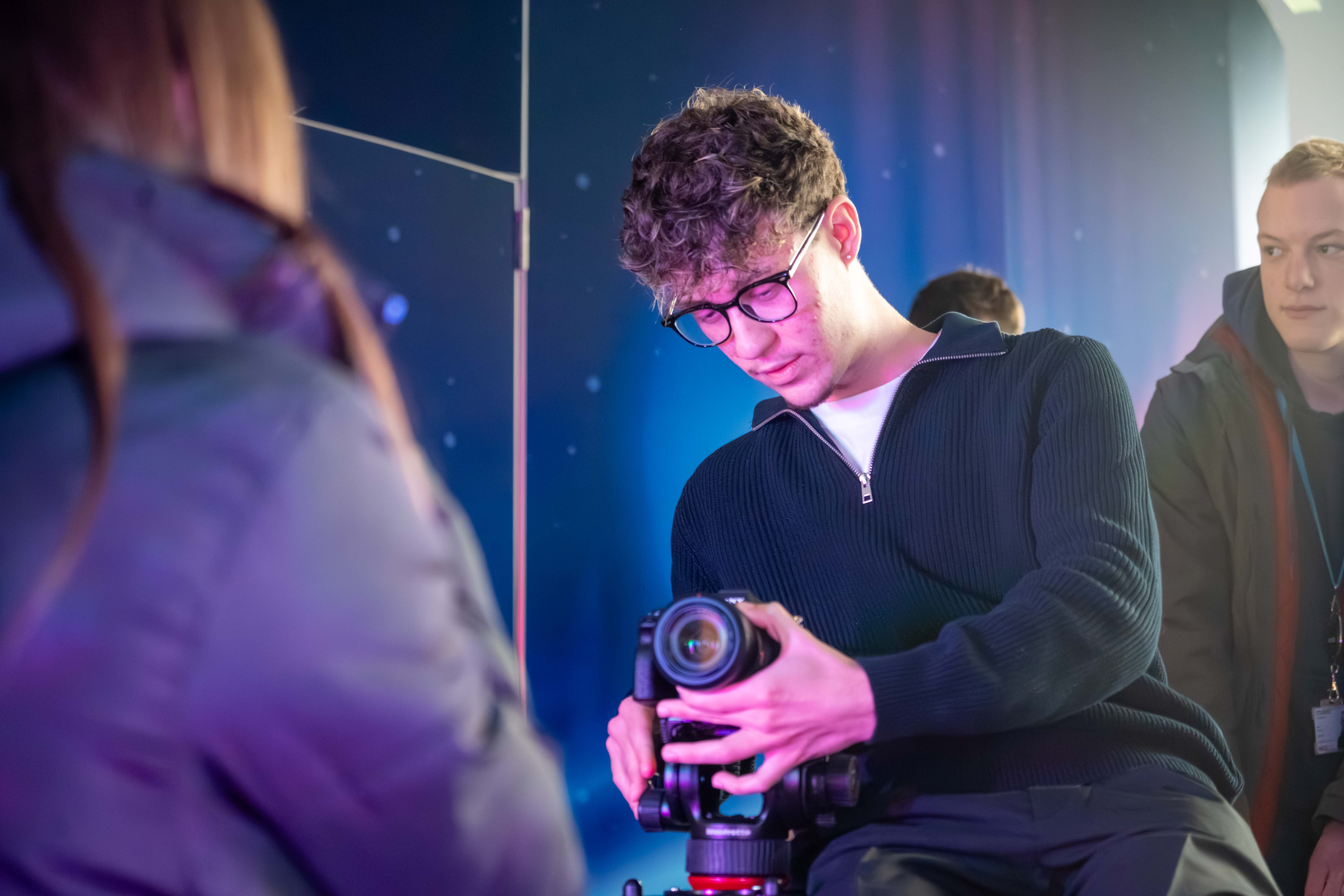 DIGITAL FUTURES DAY 27