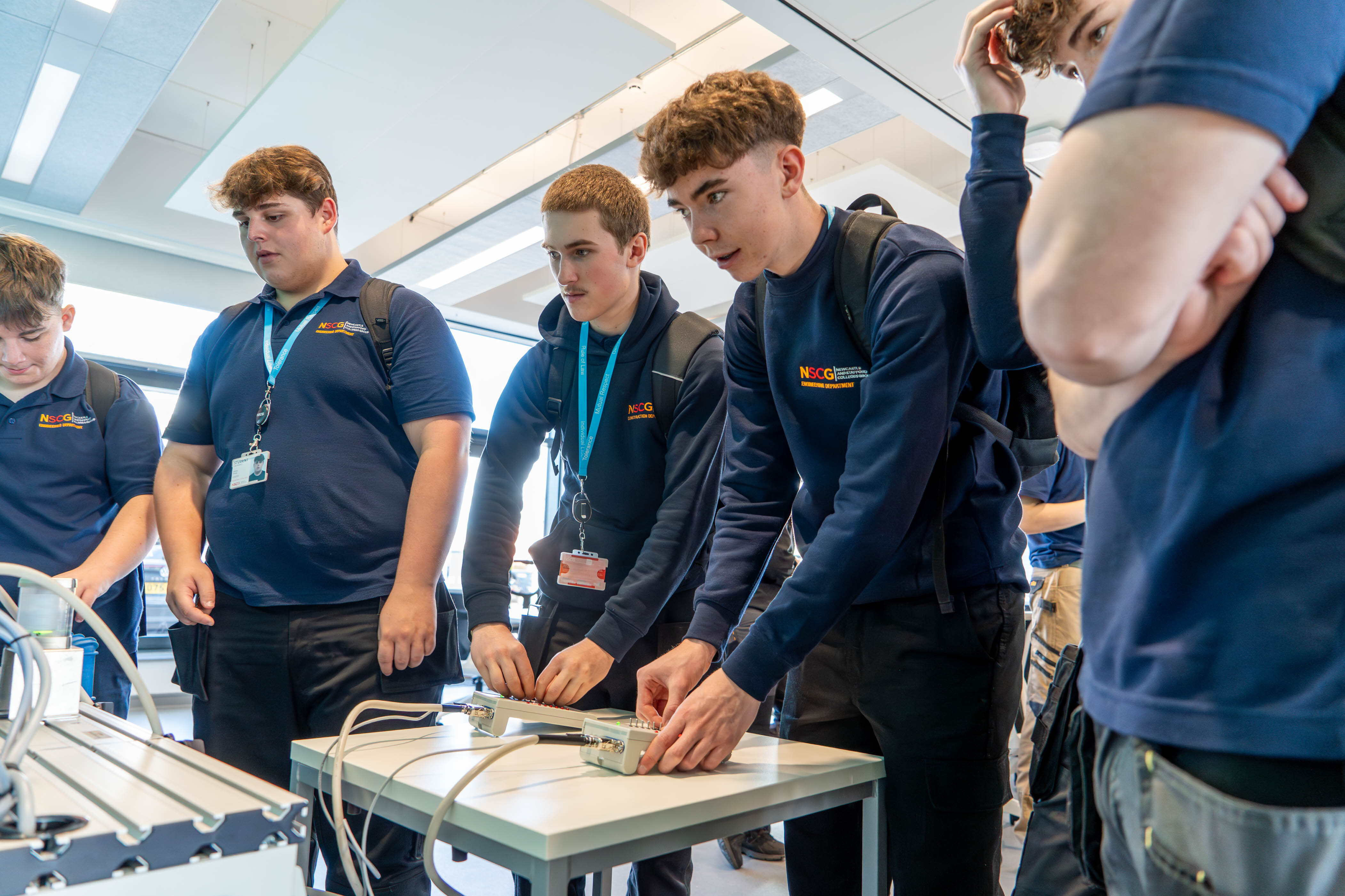 MANUFACTURING DAY WEB 22