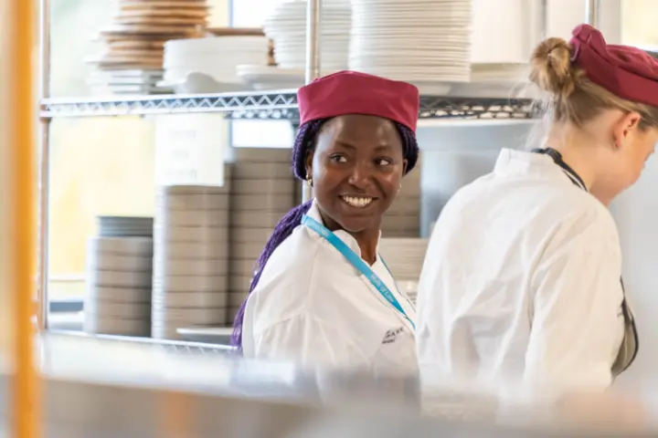 RIVERBANK KATHARINE HOUSE WEB 8