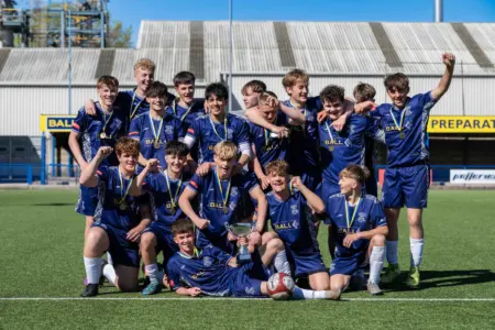 LEEKTOWN TROPHY web 50