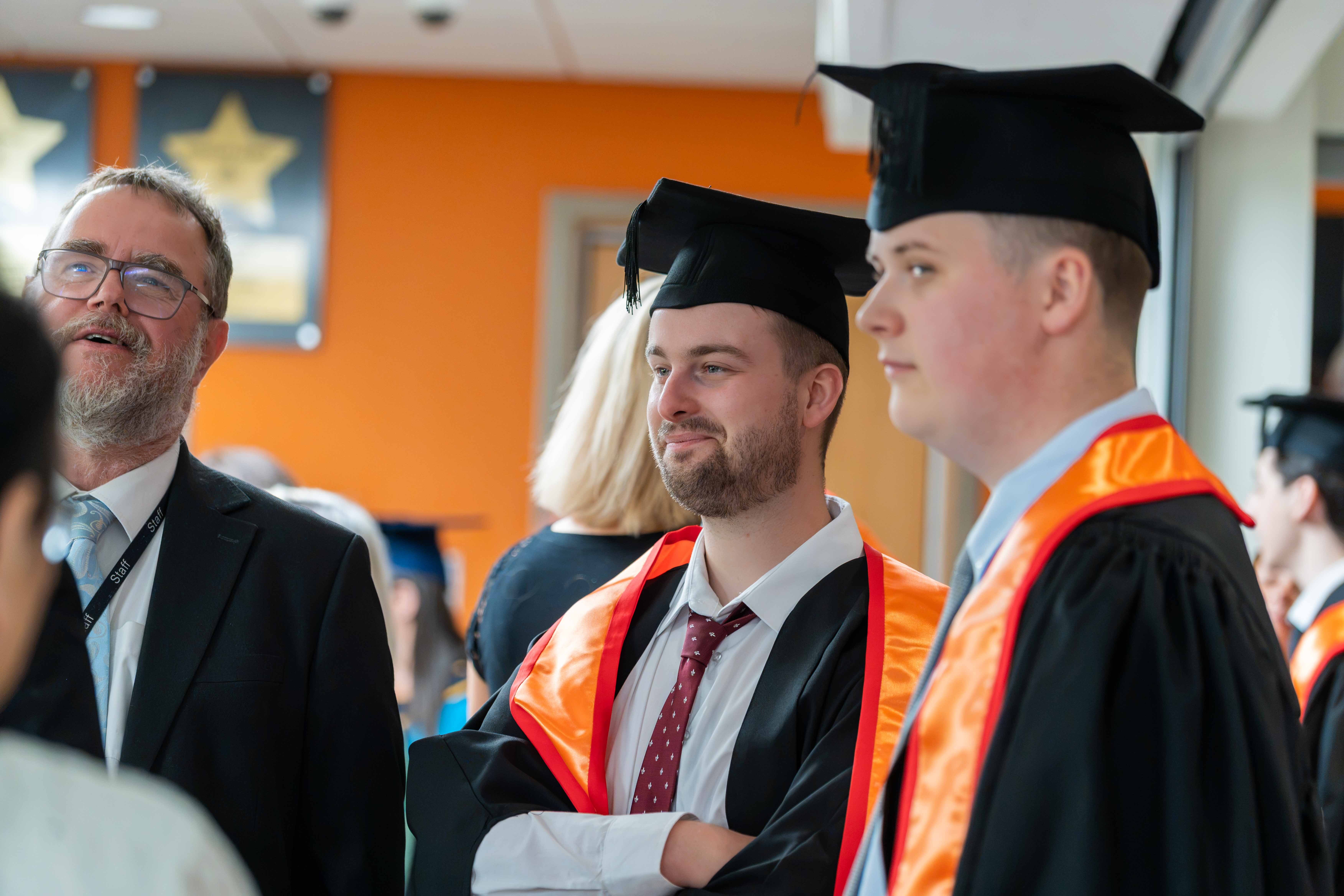 HE GRADUATION web 6