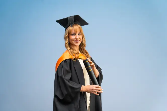 HE GRADUATION PORTRAITS 2026 134