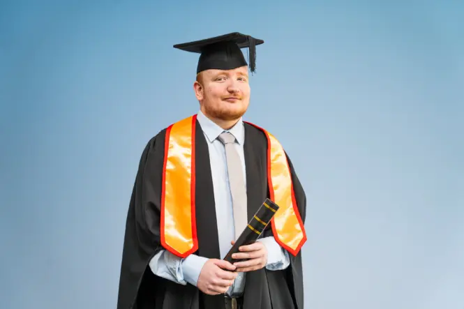 HE GRADUATION PORTRAITS 2026 1