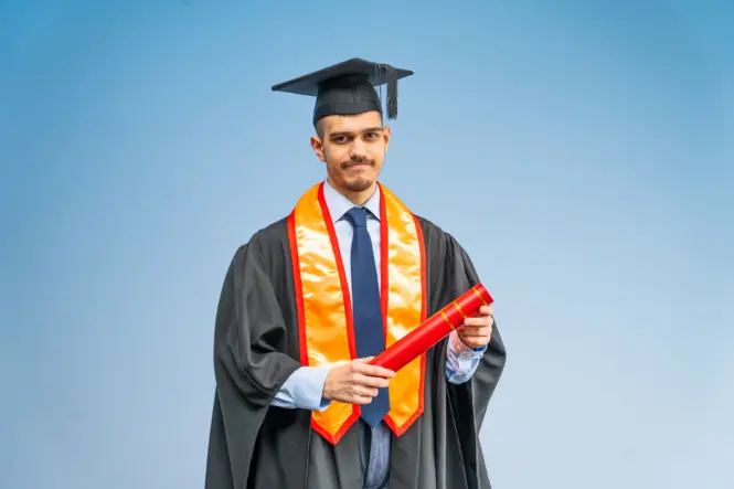 HE GRADUATION PORTRAITS 2026 44