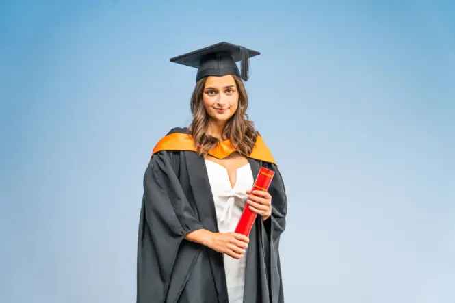 HE GRADUATION PORTRAITS 2026 84
