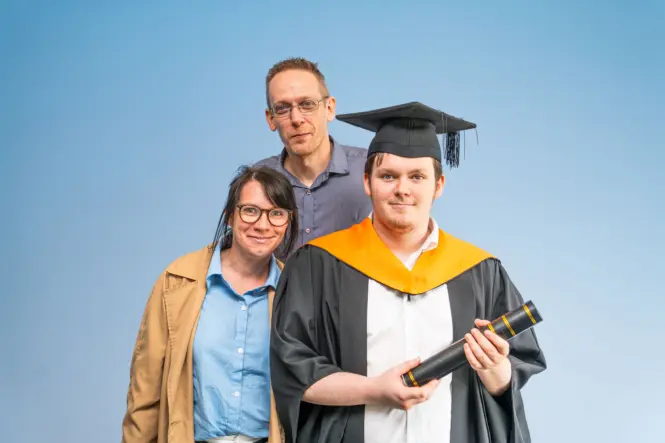 HE GRADUATION PORTRAITS 2026 117