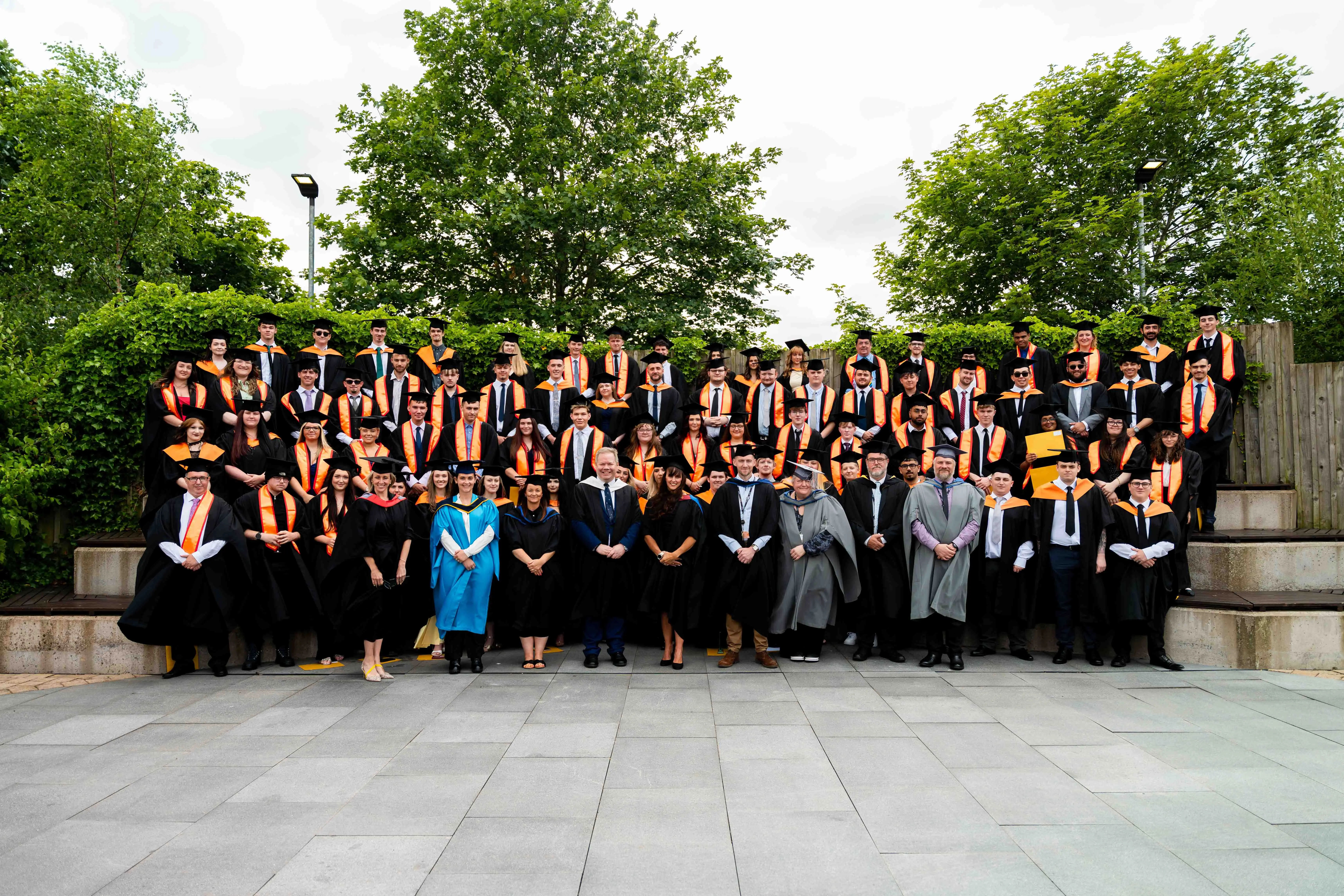 HE GRADUATION web 149