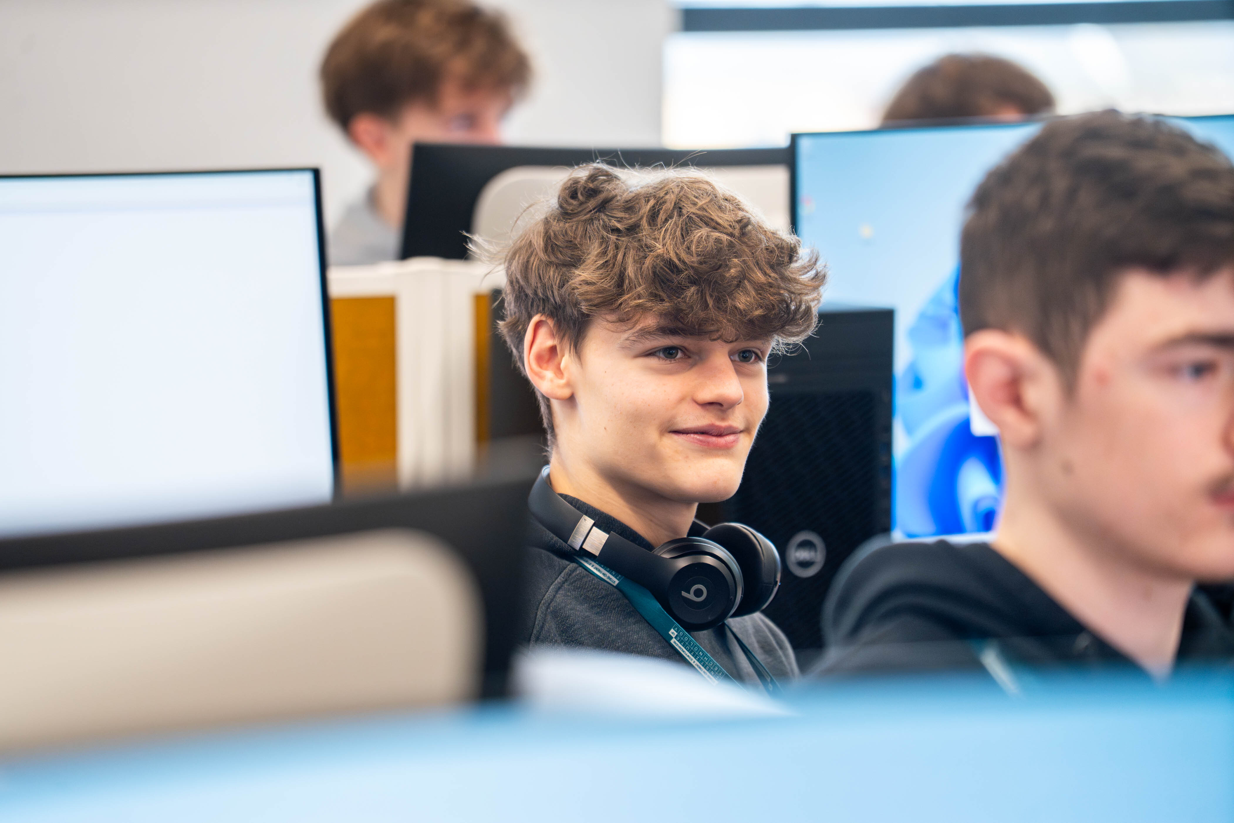 WORLD SKILLS COMP WEB 13