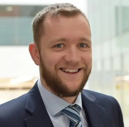 Andy Powell Headshot