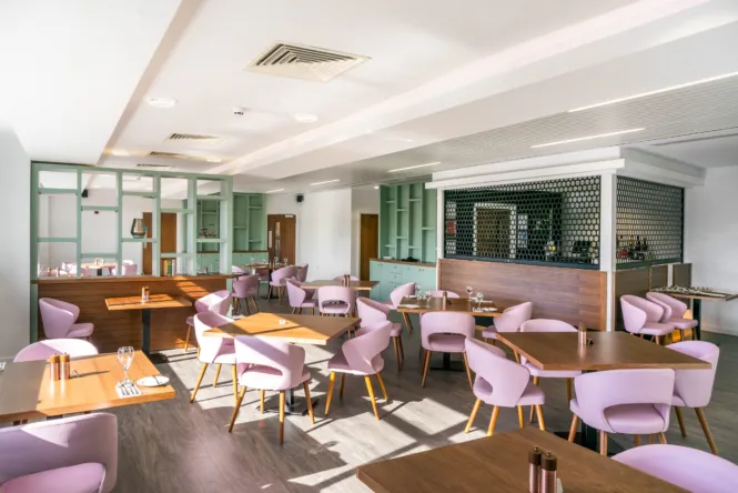 RIVERBANK RESTAURANT 3