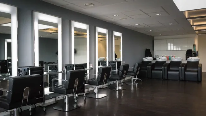 THEACADEMY STAFFORD 15